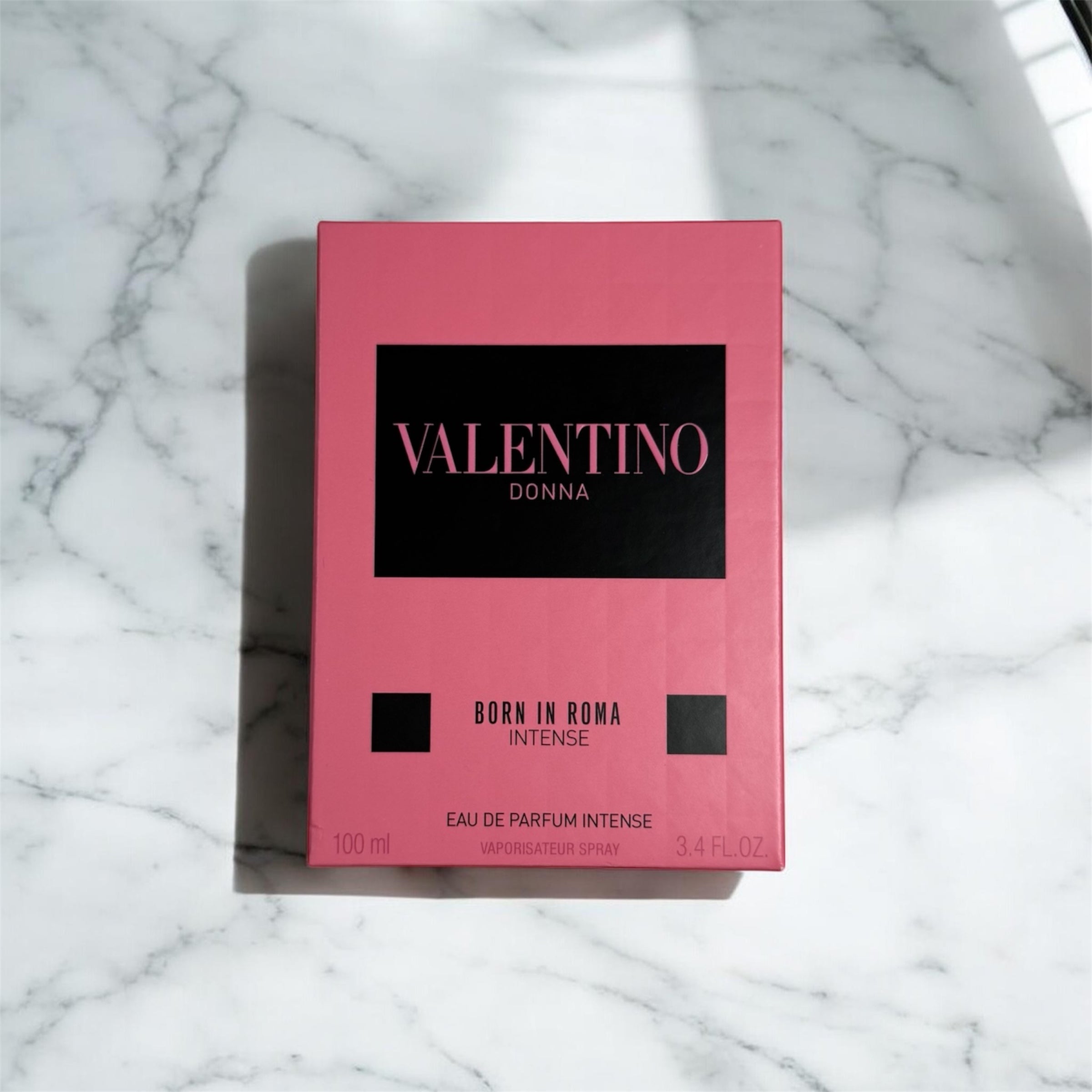 Valentino Donna Born In Roma Intense