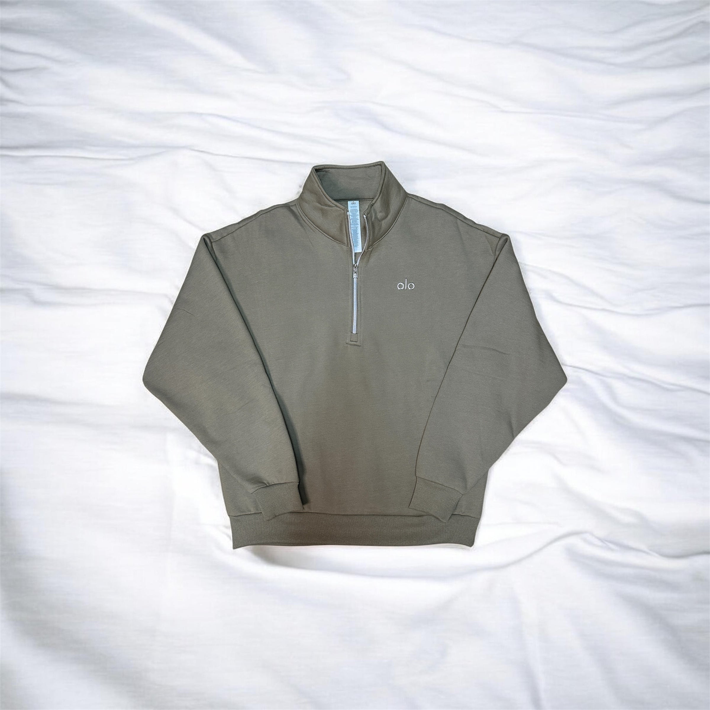 Suéter Alo con zipper