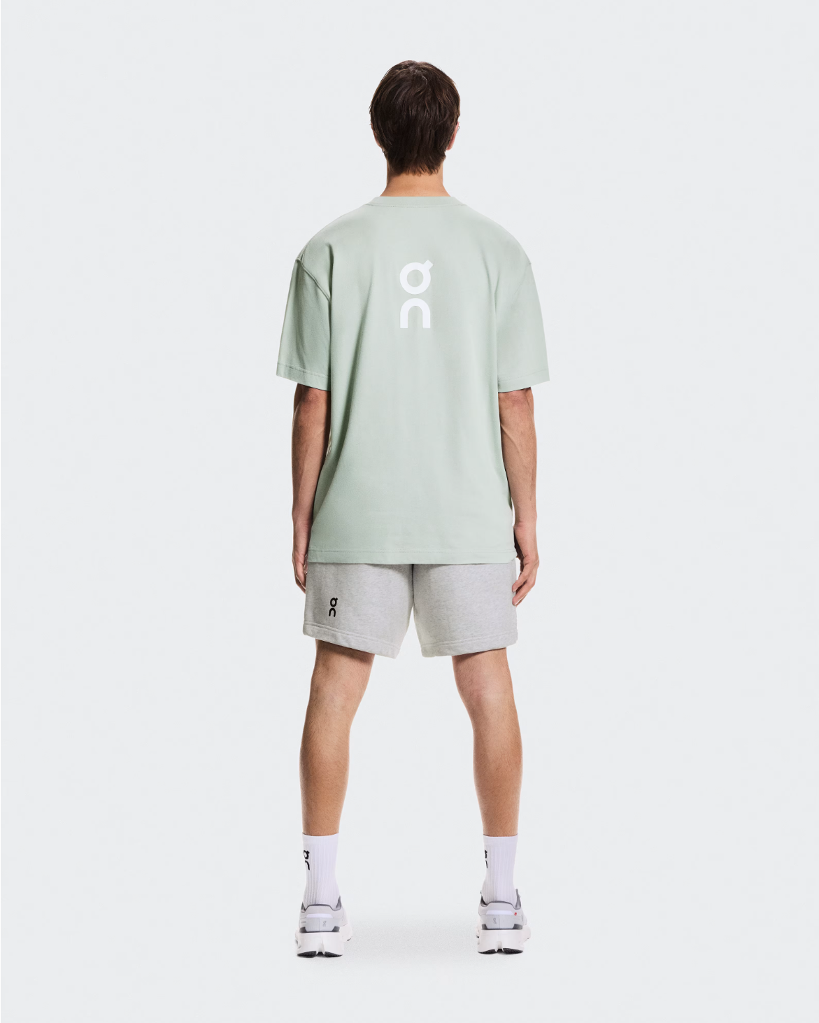 Camiseta Club Collective-T | Tejido Premium, Detalles Bordados y Estilo Deportivo Clásico