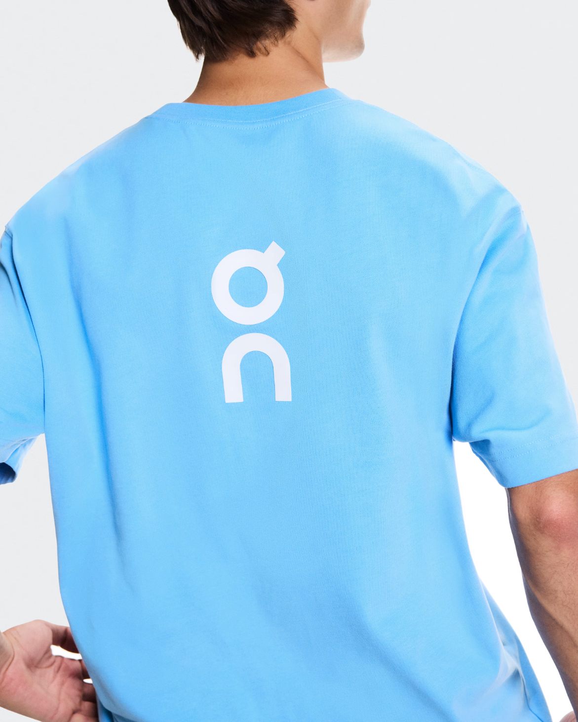 Camiseta Club Collective-T | Tejido Premium, Detalles Bordados y Estilo Deportivo Clásico